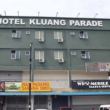 Room V At Kluang Parade Near Bus Stop Keluang Exterior foto